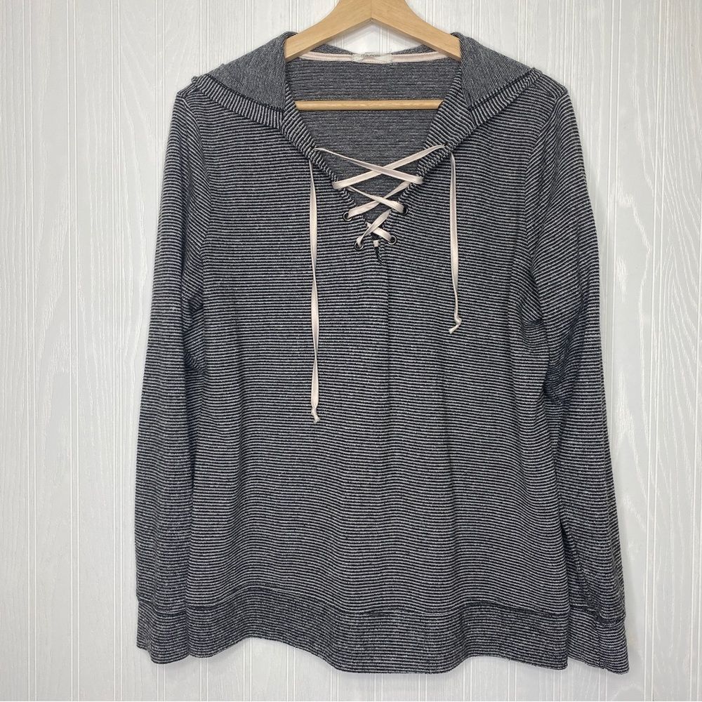 Maurices striped Hoodie with lace up Neckline shirt size Large